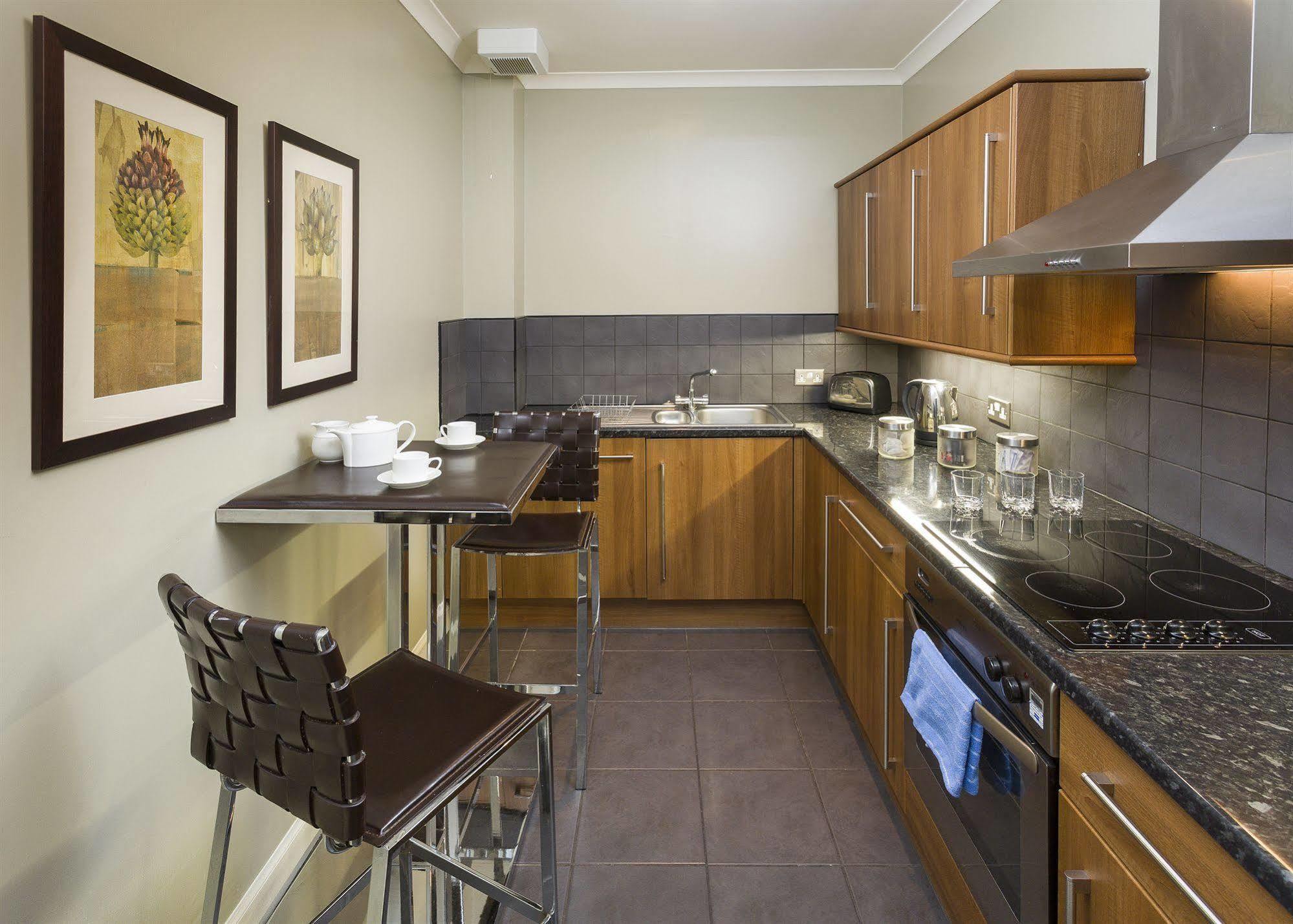 Nicolson Apartments Édimbourg Extérieur photo